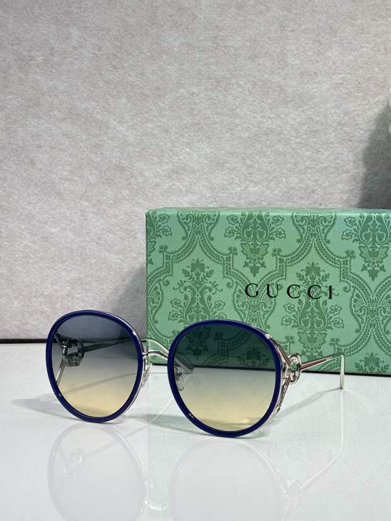 Picture of Gucci Sunglasses _SKUfw79759899fw